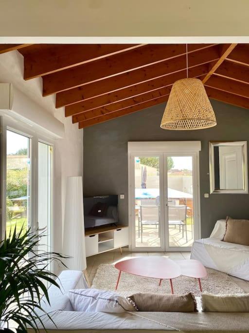 Jolie Petite Maison Renovee Piscine Ferienhaus *