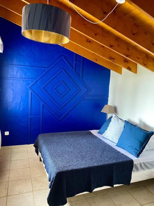 Jolie Petite Maison Renovee Piscine *